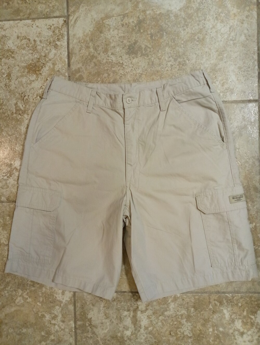 Wrangler Men's Light Tan Cargo Shorts with Utility Pockets
